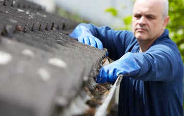 cleaning and inspecting Bwlch Y Ffridd roofs