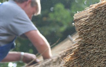 professional Bwlch Y Ffridd thatchers